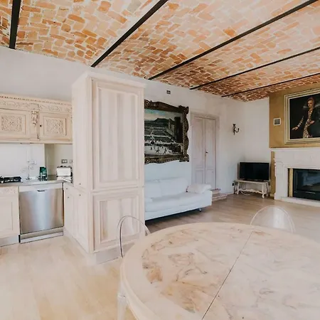 Casa Luigi Ariano דירה סנטו סטפאנו בלבו