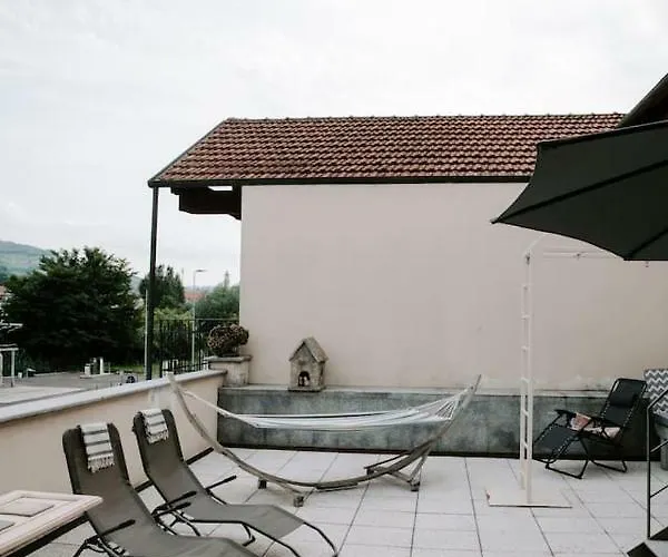 Casa Luigi Ariano * Санто-Стефано-Бельбо